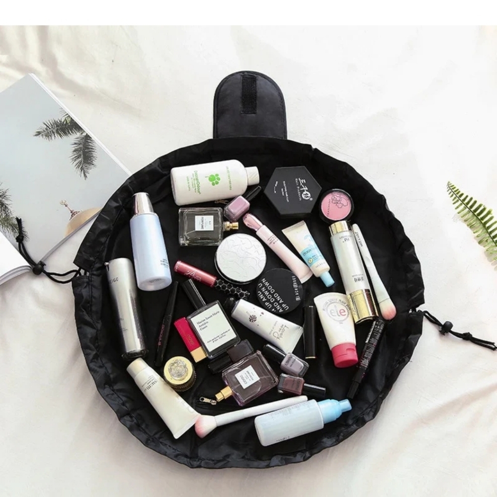Drawstring Makeup Bag – Travel Cosmetic Organizer - Includes Headband - Picture 3 of 4